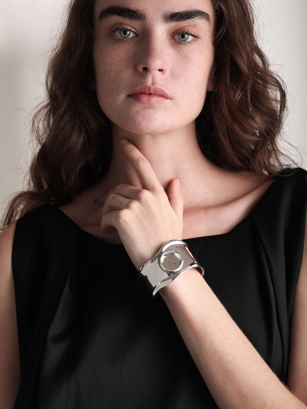 【 ShanHai 】 Desiner Lava Wide Bangle Watch