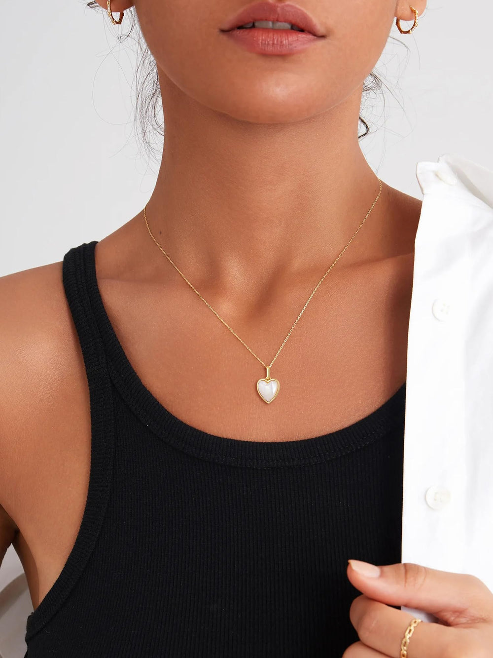 Mother of Pearl Heart Pendant Necklace