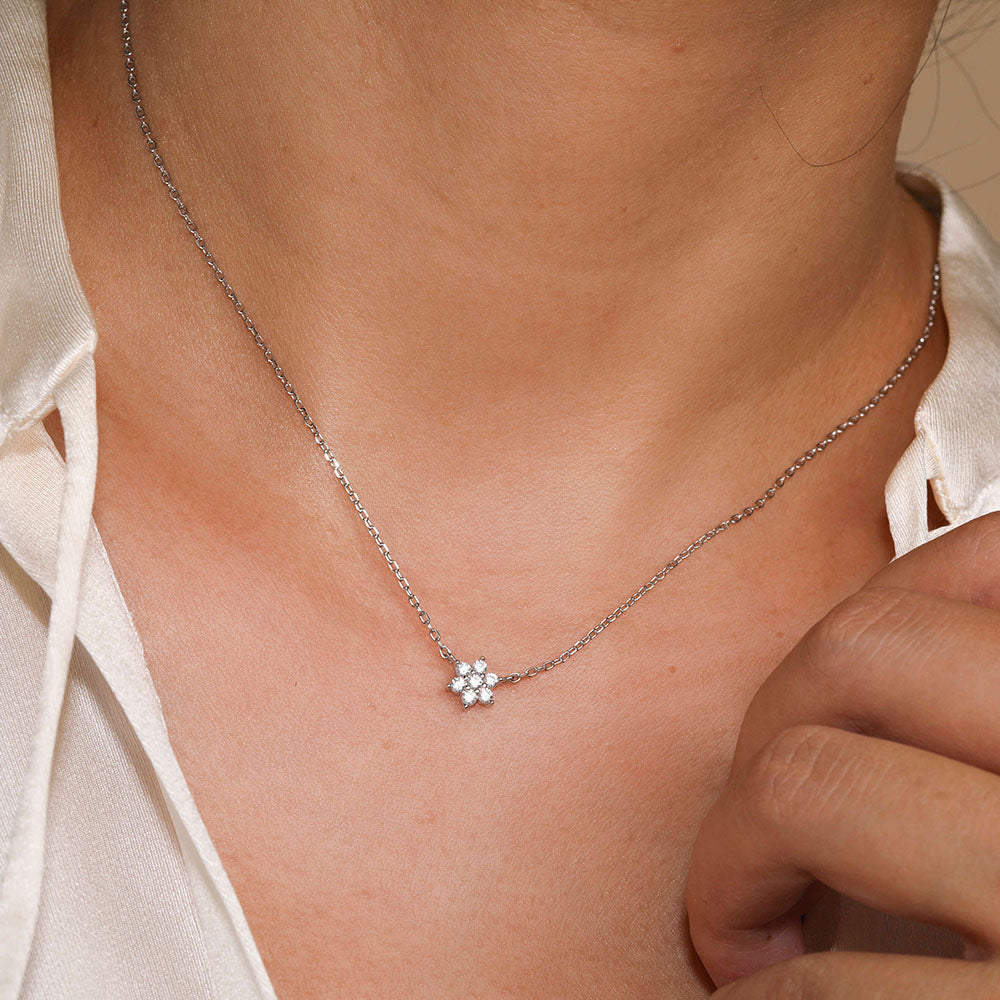 Cubic Zircons Floral Snowflake Pendant Necklace