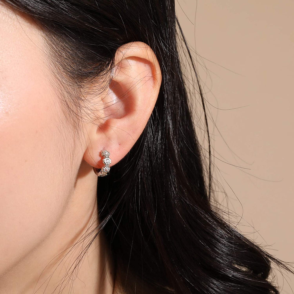 Cubic zirconia Daisy Hoop Earrings Flower Huggie Cuff Earrings 